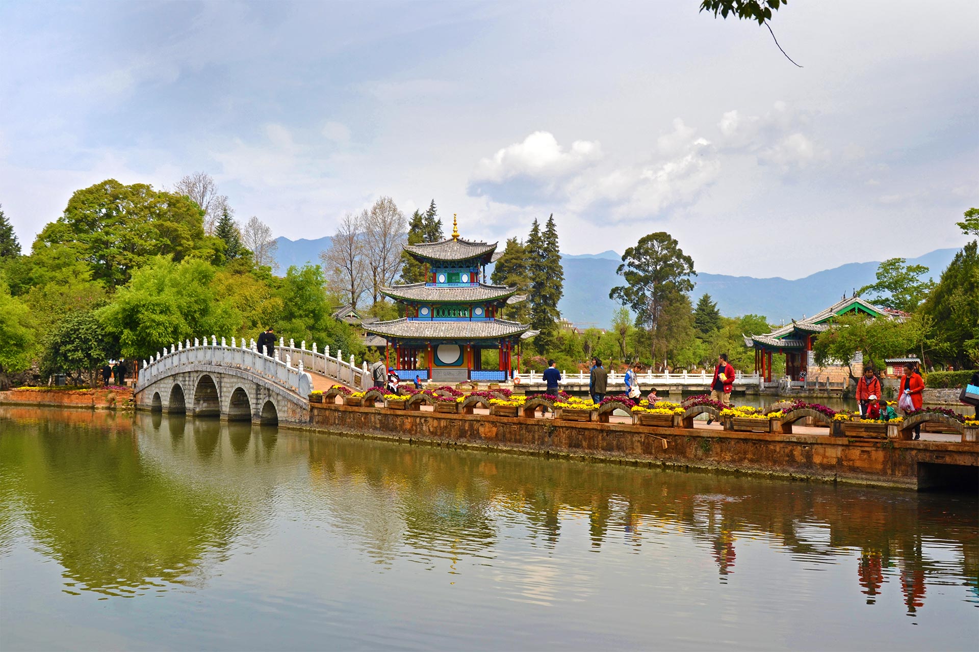 Circuit de grup - Discover China & Laos, 13 zile - august 2026
